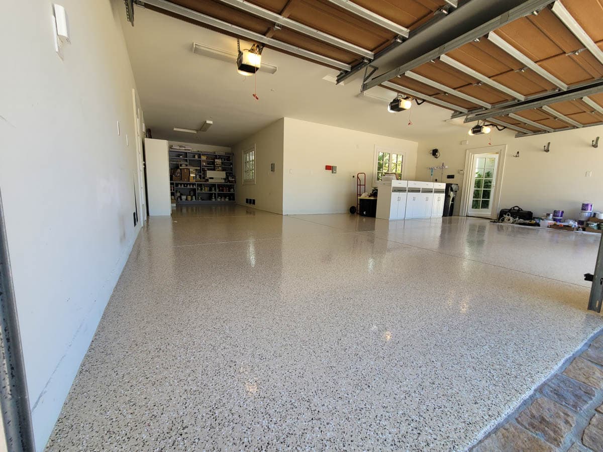 Epoxy flakes installation